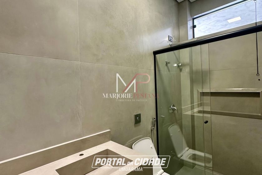Casa &agrave; venda - 162m&sup2; - Avenida Paran&aacute;