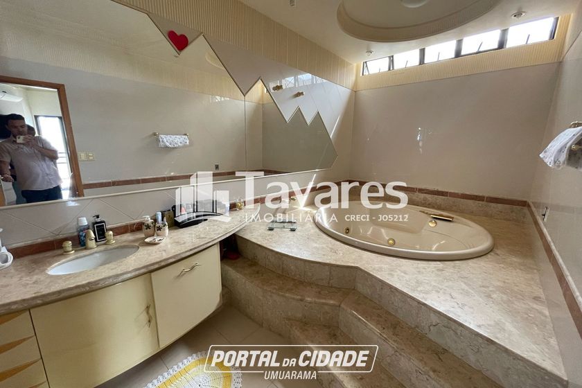 Sobrado &agrave; venda - 484m&sup2; - Zona II