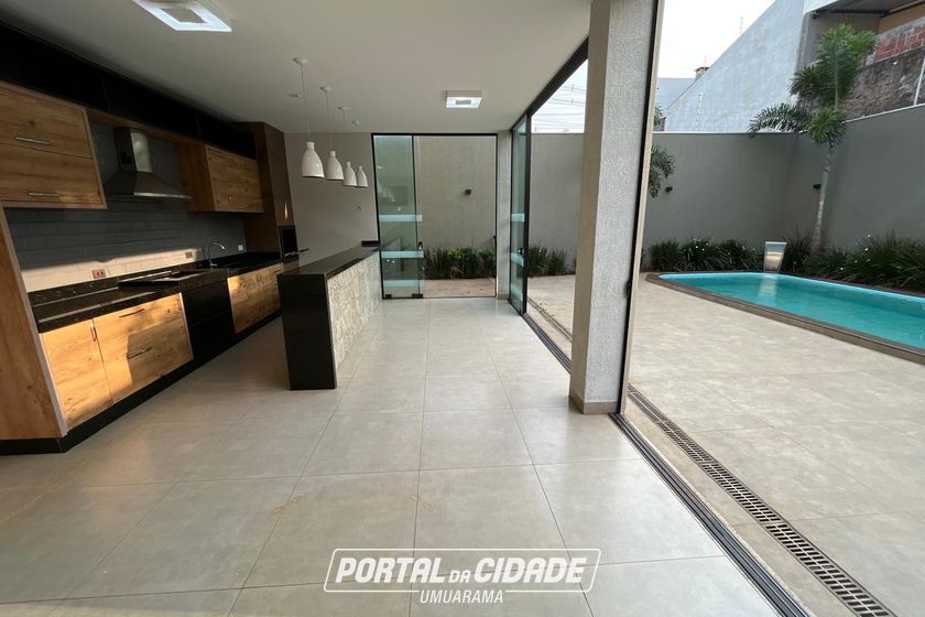 Sobrado &agrave; venda - 428m&sup2; - Jardim Imigrantes II
