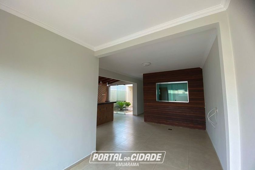 Casa &agrave; venda - 250m&sup2; - Zona II