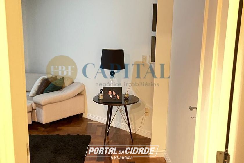 Casa &agrave; venda - 700m&sup2; - Jardim Harmonia