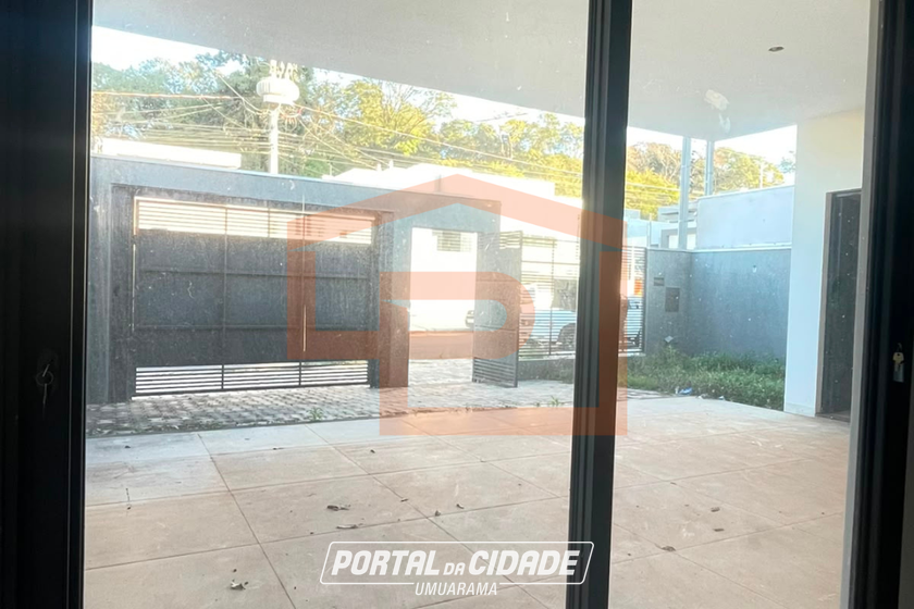 Casa &agrave; venda - 120m&sup2; - Jardim Porto Seguro