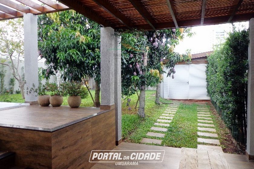 Casa &agrave; venda - 268m&sup2; - JARDIM FLAMBOYANT