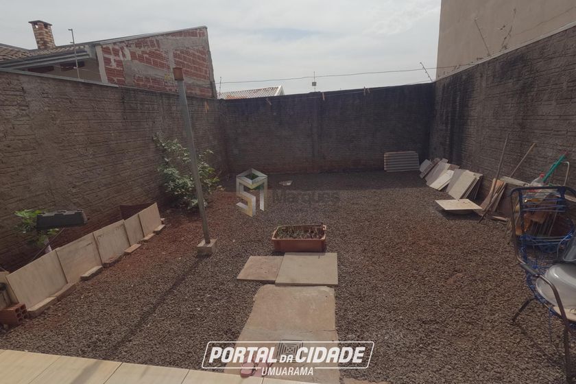 Casa &agrave; venda - 150m&sup2; - JARDIM DIAS