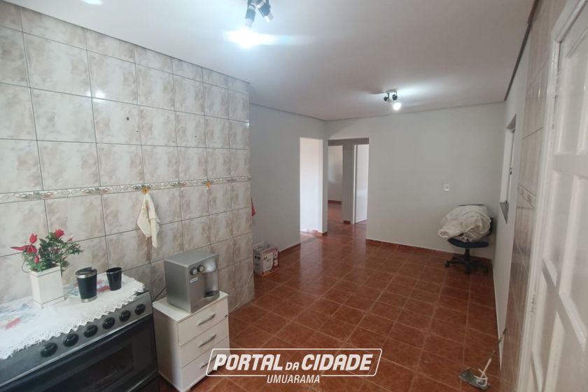 Casa &agrave; venda - 70m&sup2; - ZONA VI