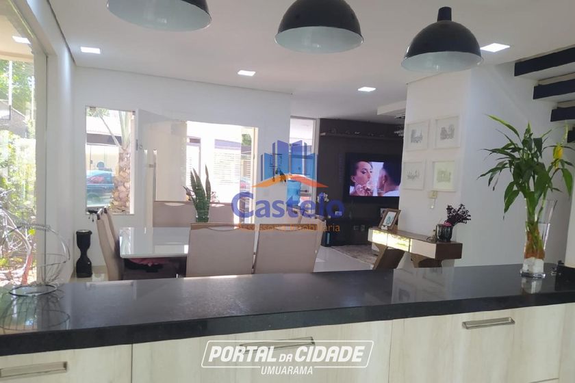 Casa &agrave; venda - 100m&sup2; - Parque Alto da Paran&aacute;