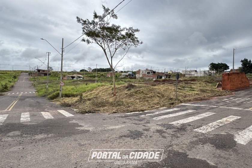 Terreno &agrave; venda - 279m&sup2; - Jardim Roma