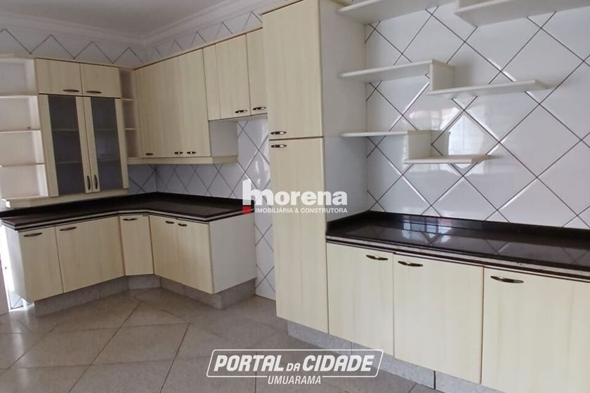 Sobrado para alugar - 150m&sup2; - Zona II
