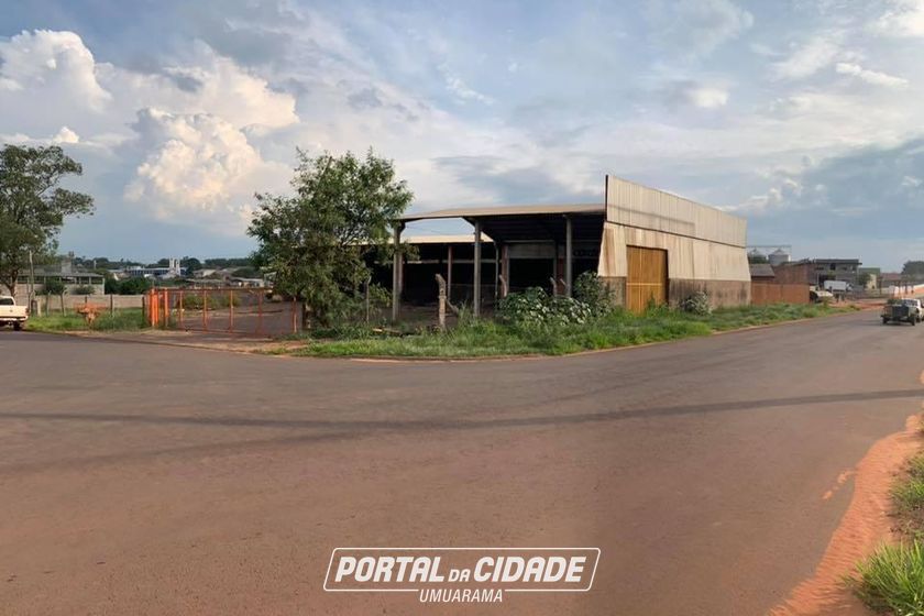 Sal&atilde;o Comercial para alugar - 4100m&sup2; - Parque Industrial 3A