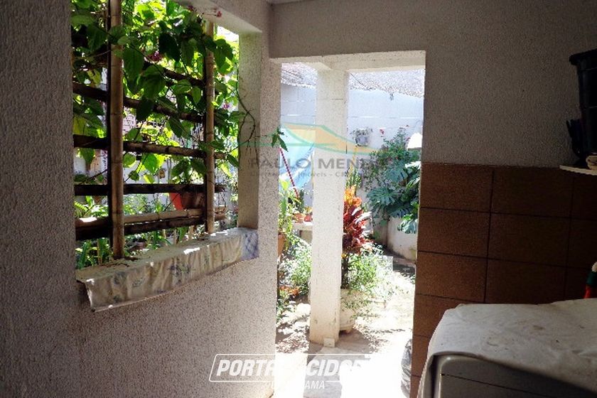 Casa &agrave; venda - 295m&sup2; - Zona III