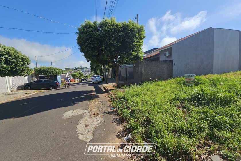 Terreno &agrave; venda - 140m&sup2; - Jardim Ibirapuera