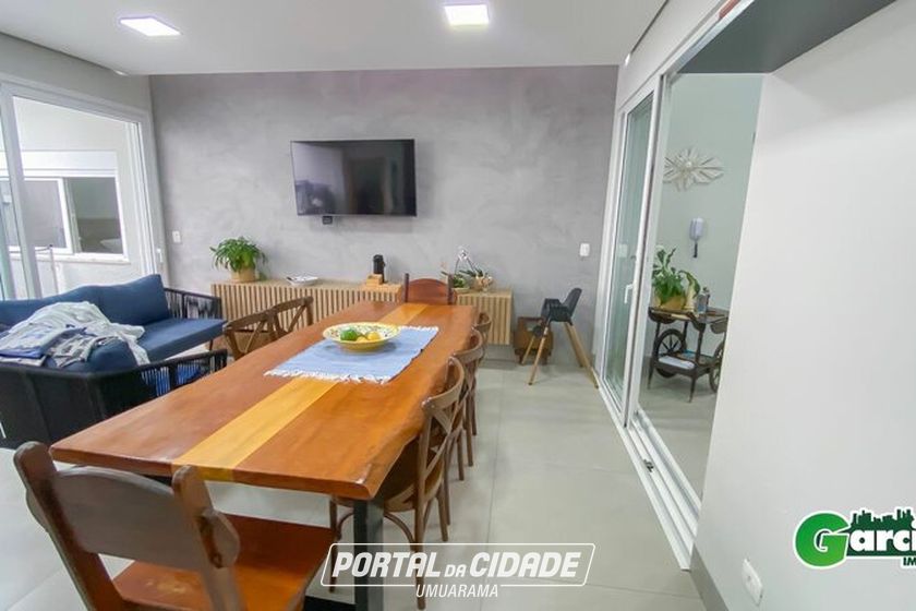 Casa &agrave; venda - 256m&sup2; - -