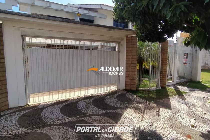 Sobrado &agrave; venda - 289m&sup2; - Zona Armaz&eacute;m