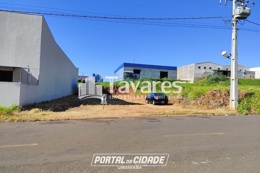 Terreno &agrave; venda - 615m&sup2; - Jardim Santiago