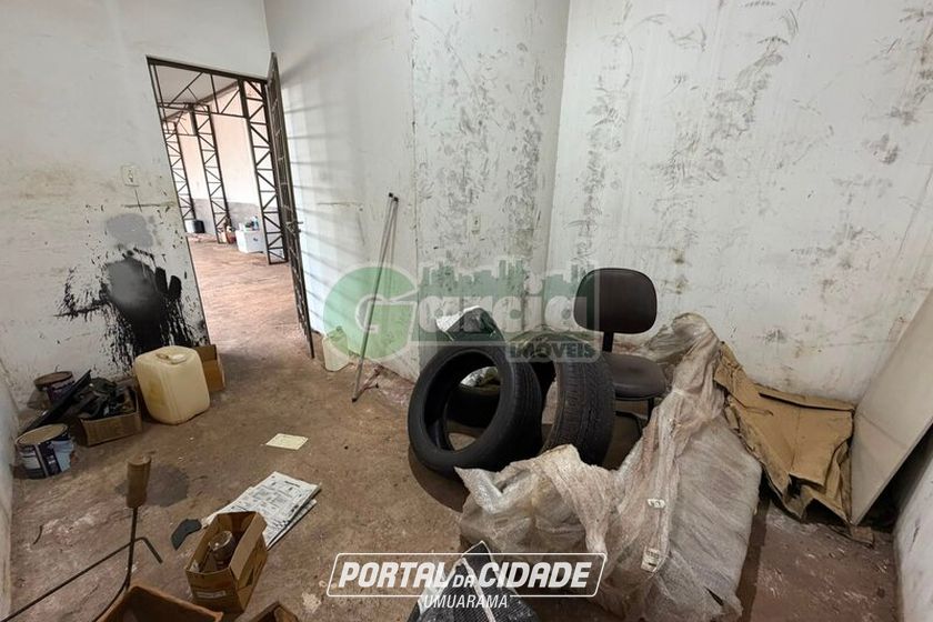 Sal&atilde;o Comercial para alugar - Zona II