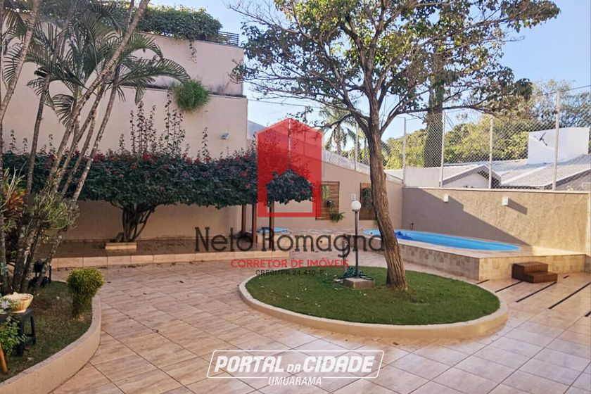 Casa &agrave; venda - 300m&sup2; - Zona I