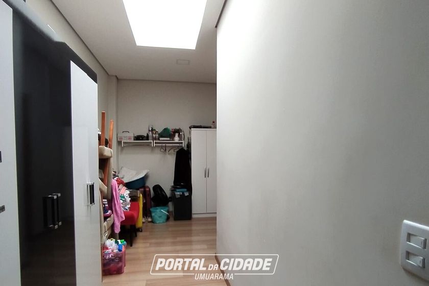 Casa &agrave; venda - 237m&sup2; - Jardim Oliveira