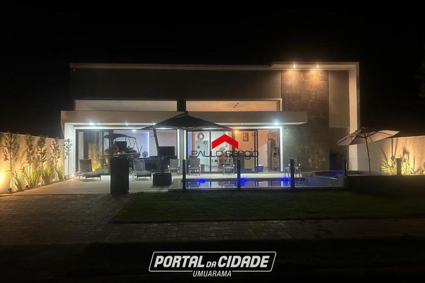 Casa &agrave; venda - 215m&sup2; - Porto Camargo