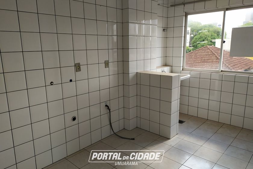 Apartamento &agrave; venda - 79m&sup2; - ZONA III