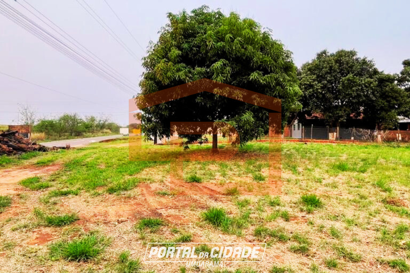 Ch&aacute;cara &agrave; venda - 7000m&sup2; - As margens da rodovia PR-323