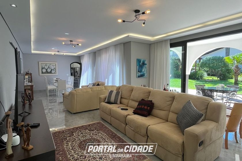 Casa &agrave; venda - 307m&sup2; - Zona I-a