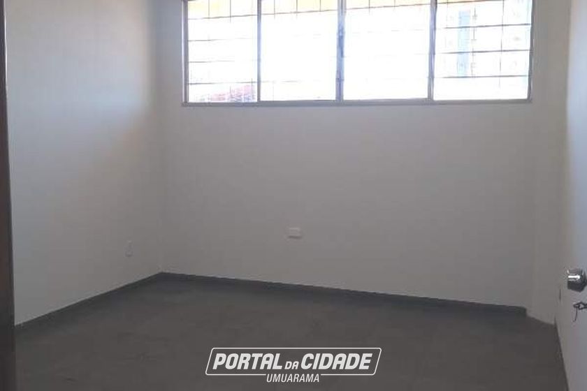 Sala Comercial para alugar - 240m&sup2; - Zona II