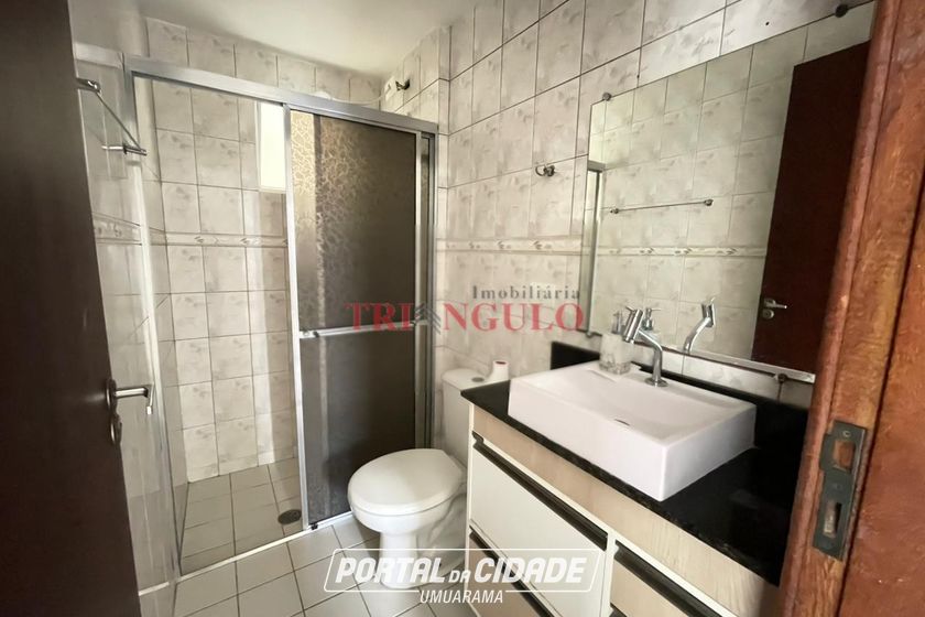 Apartamento &agrave; venda - 77m&sup2; - ZONA II