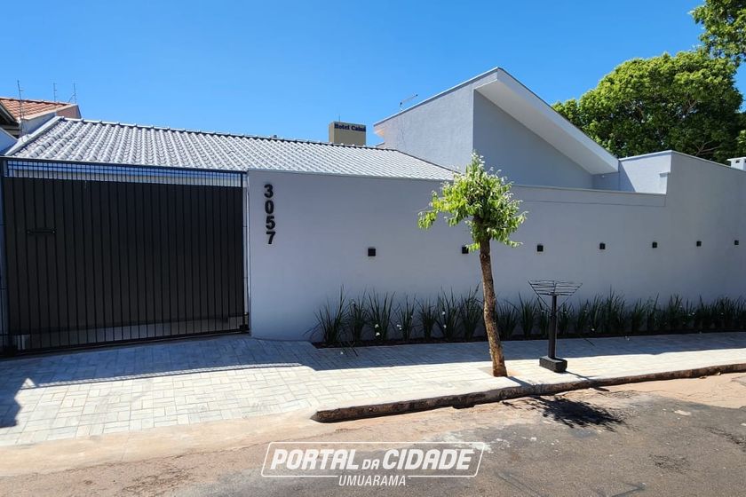 Casa &agrave; venda - 135m&sup2; - JARDIM KASKATA