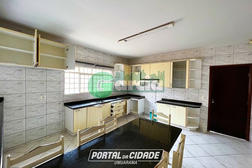 Casa &agrave; venda - 360m&sup2; - Jardim Harmonia