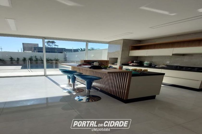 Sobrado &agrave; venda - Zona VII