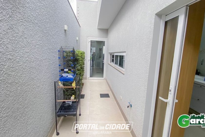 Casa &agrave; venda - 256m&sup2; - -