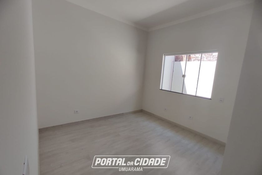 Casa &agrave; venda - 130m&sup2; - Jardim Tropical