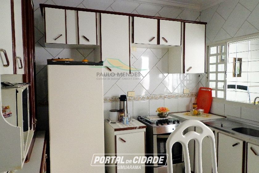 Sobrado &agrave; venda - 356m&sup2; - Zona II