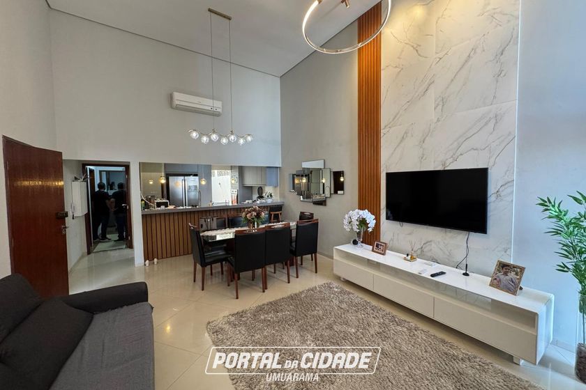 Casa &agrave; venda - 240m&sup2; - Jardim Europa