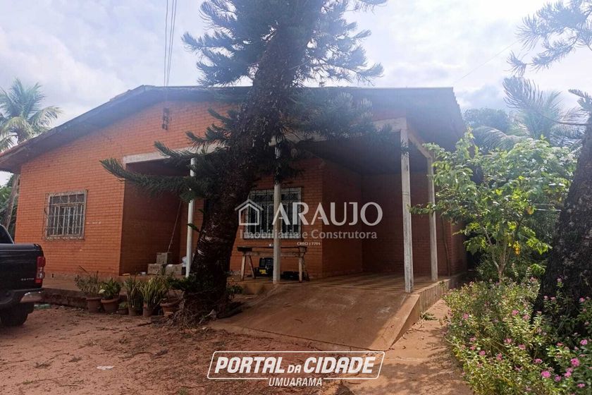 Ch&aacute;cara &agrave; venda - 1800m&sup2; - Saltinho do Oeste