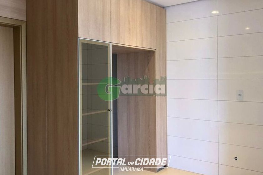 Apartamento &agrave; venda - 180m&sup2; - Zona III