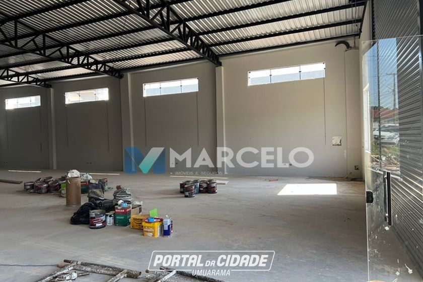 Sal&atilde;o Comercial &agrave; venda - 300m&sup2; - Jardim dos Pioneiros II