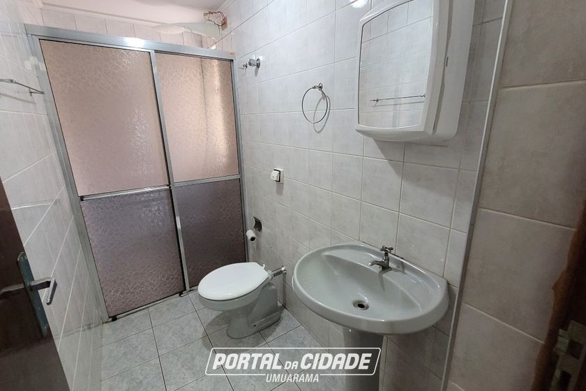 Apartamento para alugar - 81m&sup2; - Zona III