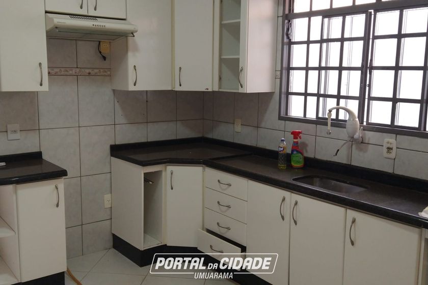 Casa para alugar - 100m&sup2; - Jardim Alphaville