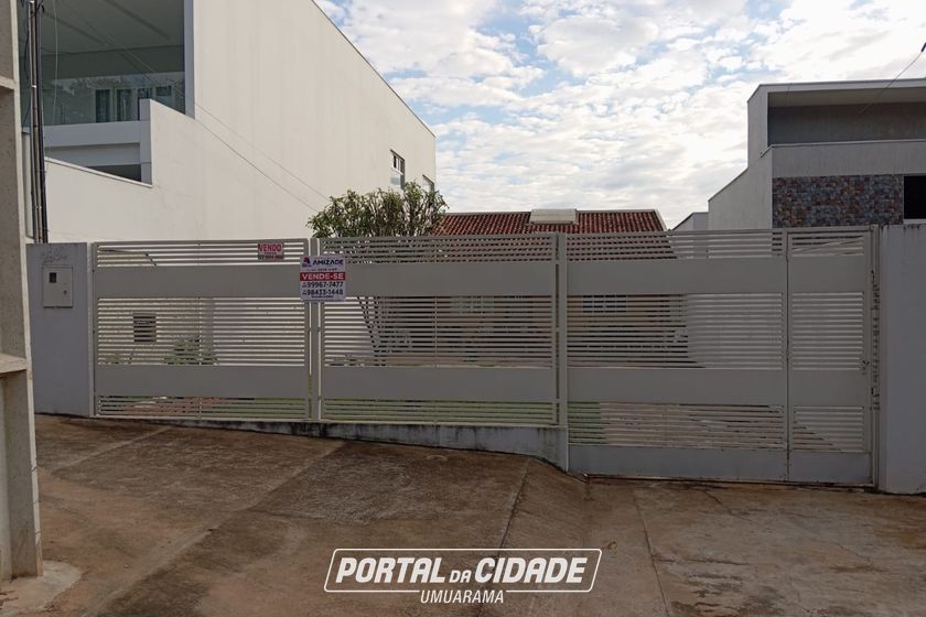 Casa &agrave; venda - 60m&sup2; - Zona V