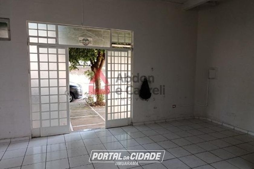Sal&atilde;o Comercial para alugar - 50m&sup2; - Zona IV