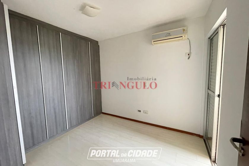 Apartamento &agrave; venda - 77m&sup2; - ZONA II