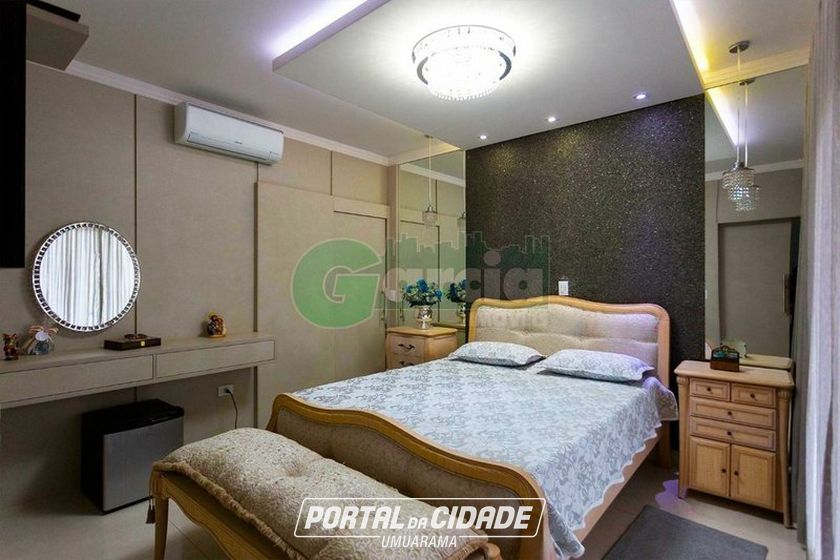 Casa &agrave; venda - 600m&sup2; - Zona II