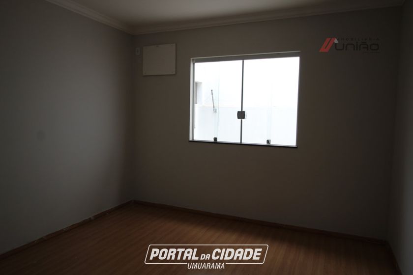 Casa &agrave; venda - 180m&sup2; - Zona V
