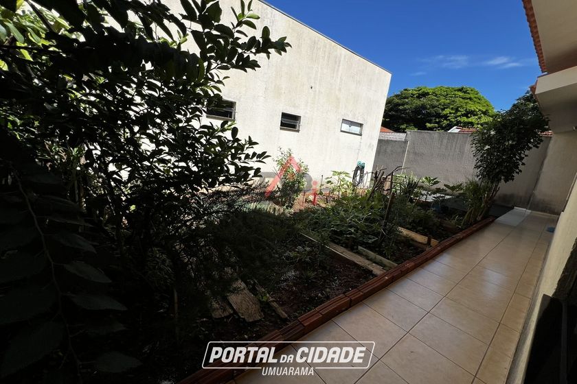 Casa &agrave; venda - 314m&sup2; - Zona III