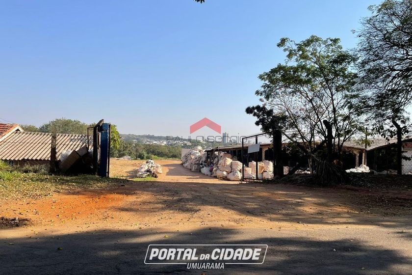 Terreno &agrave; venda - 5275m&sup2; - Parque Industrial I