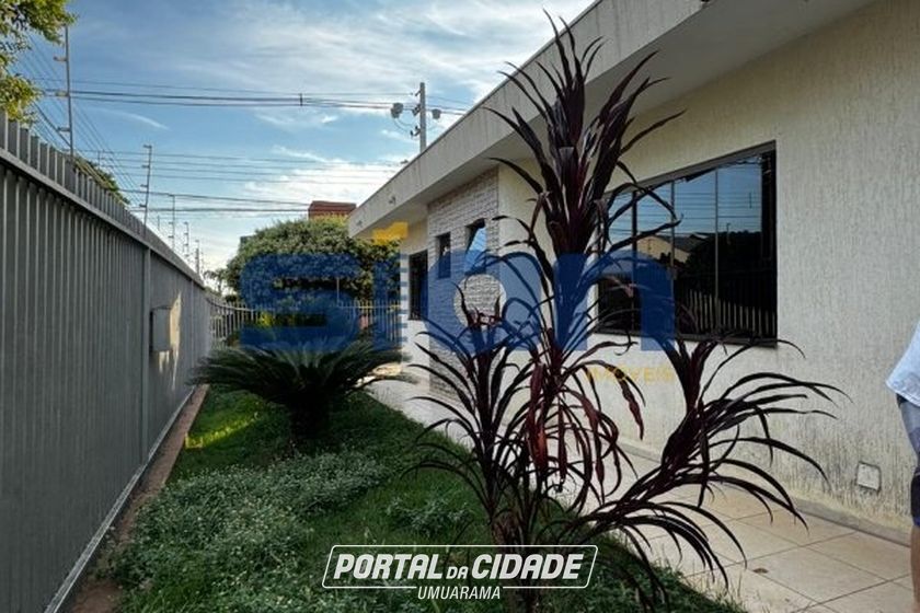 Casa para alugar - 200m&sup2; - Zona II