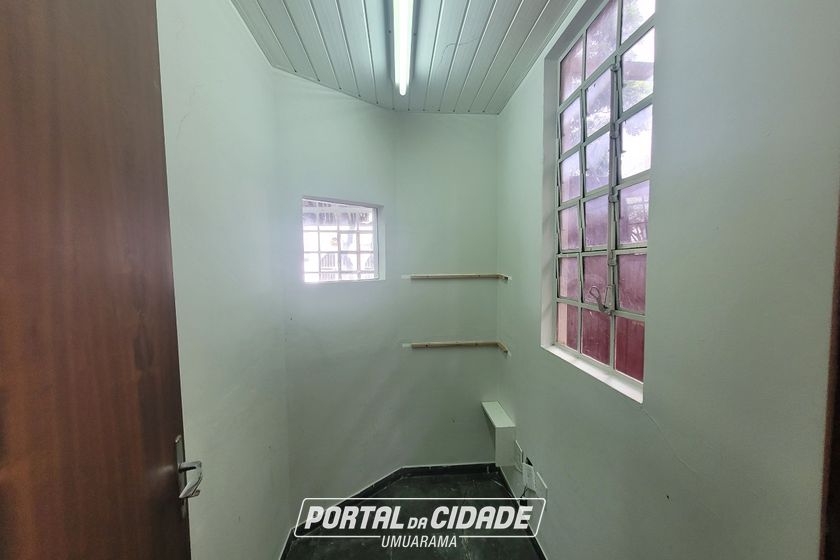 Sala Comercial para alugar - 60m&sup2; - Zona II