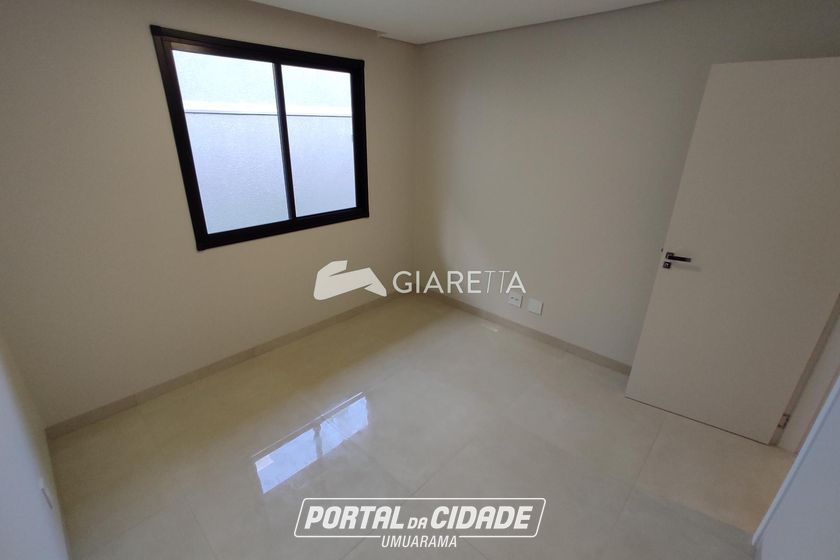 Casa &agrave; venda - 152m&sup2; - JARDIM PANCERA