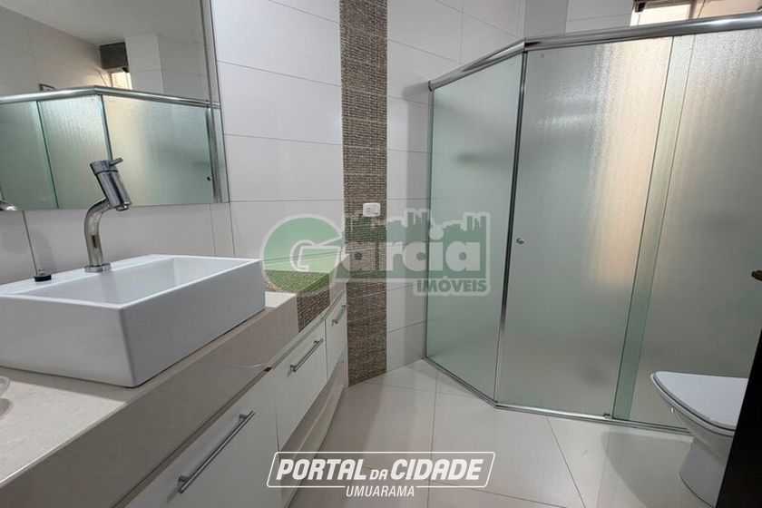 Casa para alugar - 525m&sup2; - Zona I